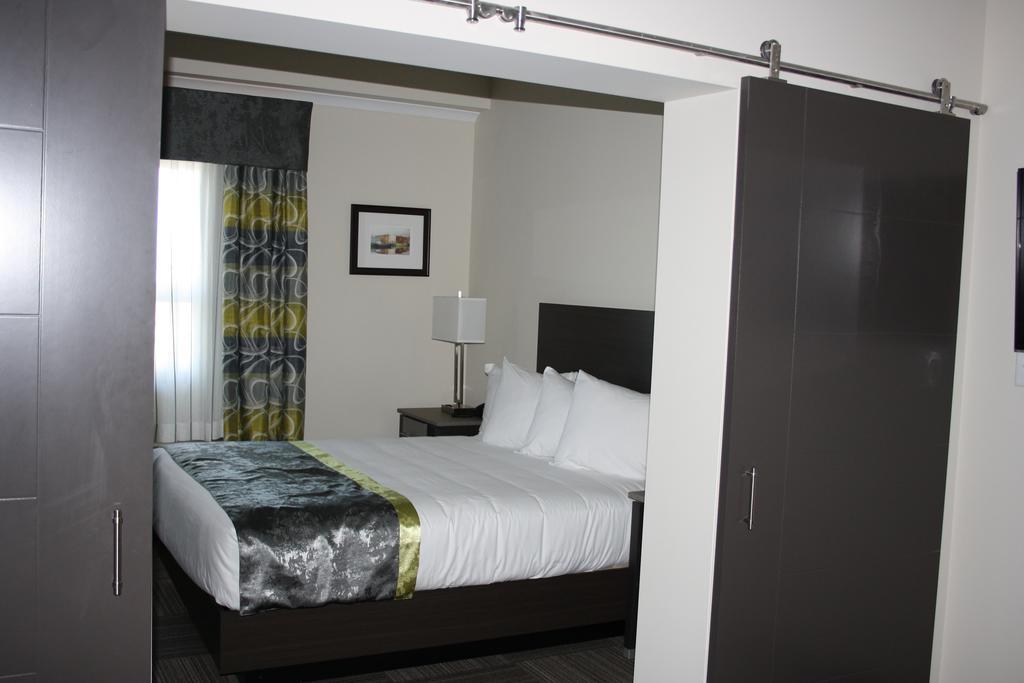 Crossroads Inn & Suites Paradise Luaran gambar