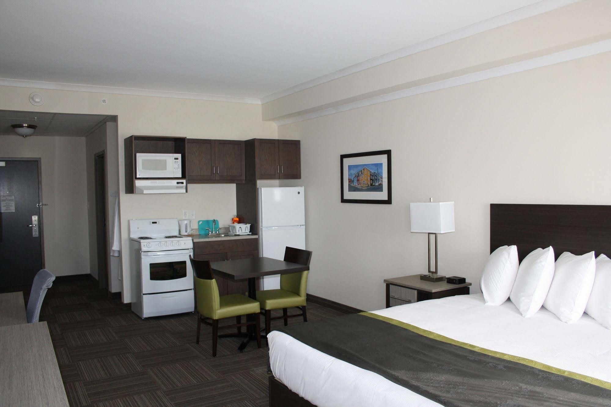 Crossroads Inn & Suites Paradise Luaran gambar